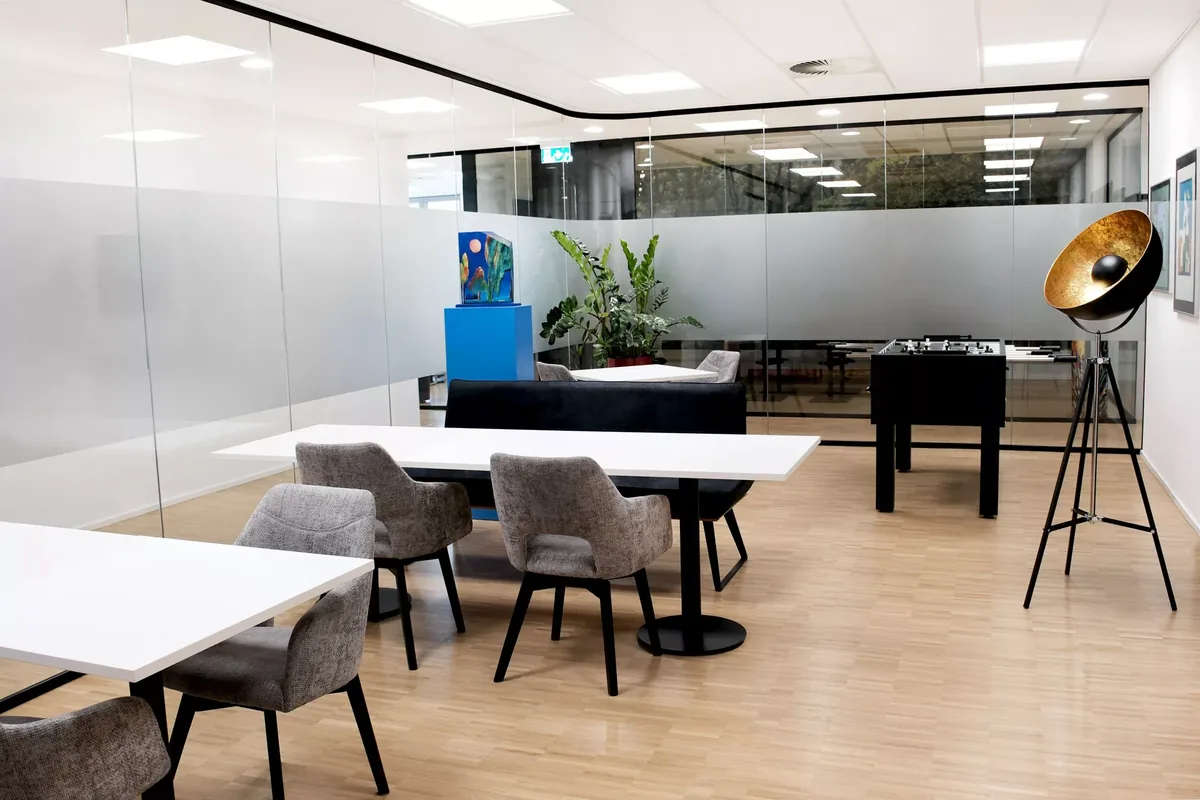 Gut versichert mit Karlheinz Schmid Versicherungsmakler GmbH Büro Impressionen, Aufnahme 2